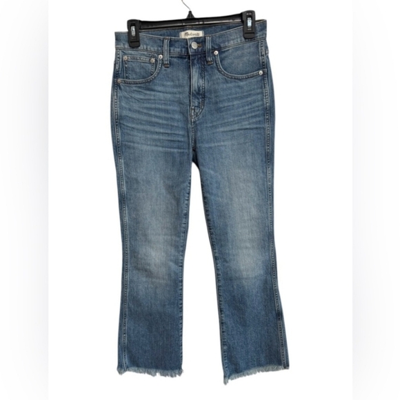 Madewell Cali Demi-Boot Jeans in Fleetwood Wash- Raw Hem-Size 27” - Picture 3 of 7